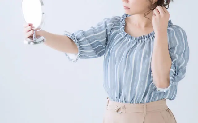 女性の抜け毛・うす毛の原因